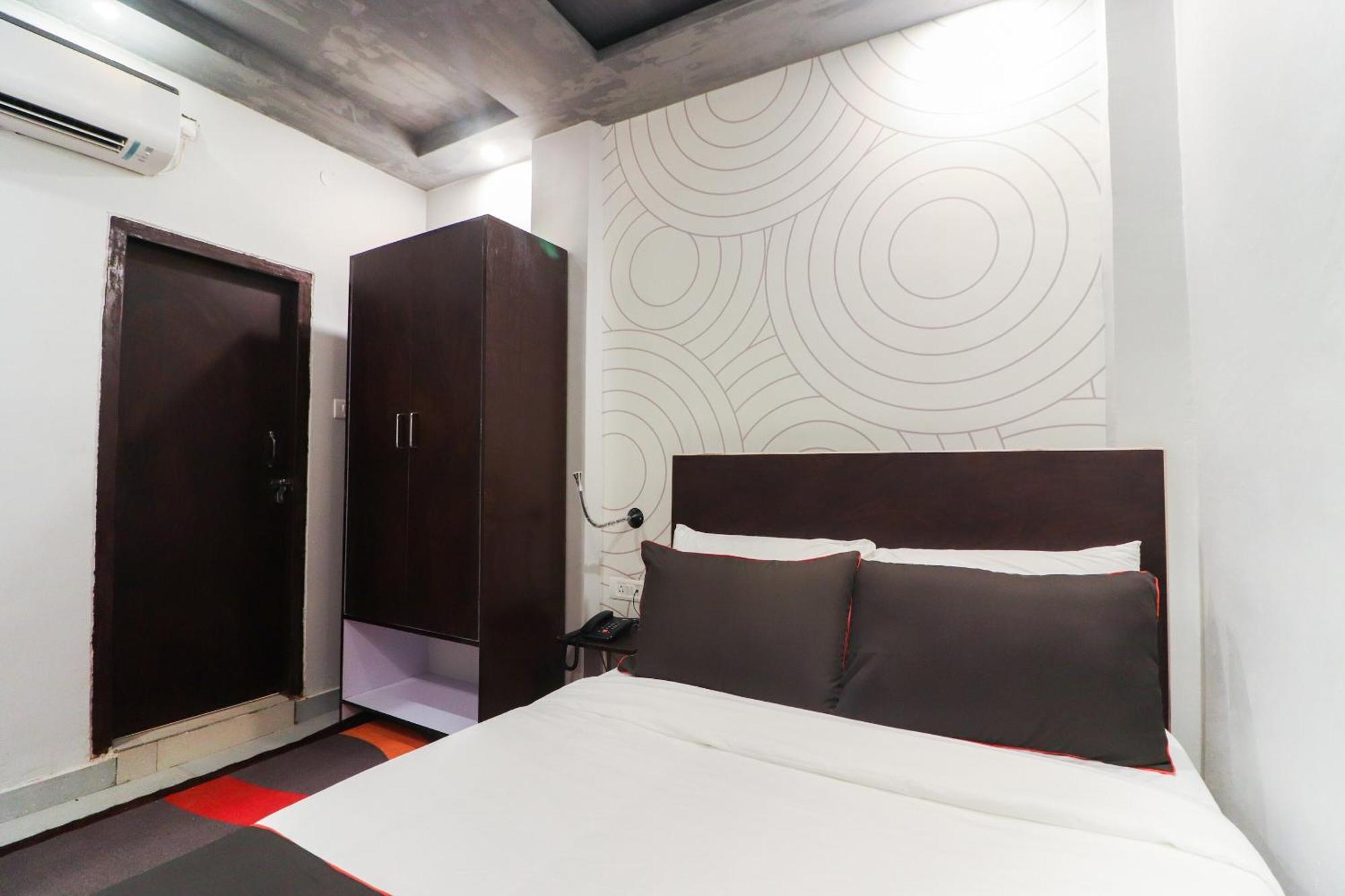 Super Collection O Sonica Gold Civil Lines Hotel Allāhābād Junction Екстериор снимка